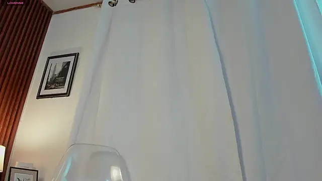 Snapshot of angeli_sexi chatting on 06/13/26, 12:30 angeli sexi online show from 06/13/26, 12:30
