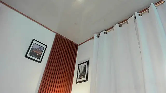 Snapshot of angeli_sexi chatting on 06/16/26, 11:40 angeli sexi online show from 06/16/26, 11:40