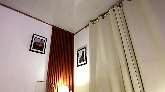 Snapshot of angeli_sexi chatting on 07/09/26, 12:58 angeli sexi online show from 07/09/26, 12:58