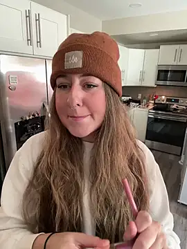 Snapshot of sophielove888 chatting on 11/10/25, 09:47 sophielove888 online show from 11/10/25, 09:47