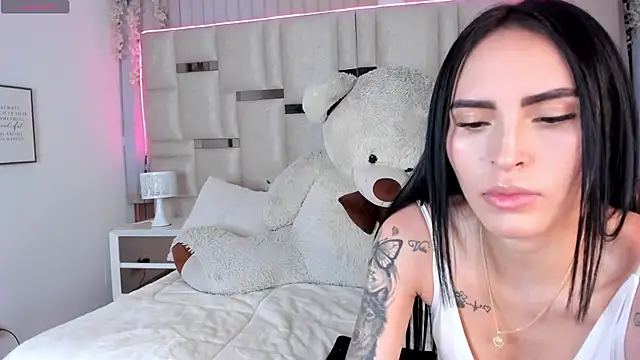 Bella ev online show from 05/10/26, 04:06