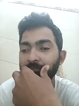 sagarghai07 online show from 09/29/25, 12:27