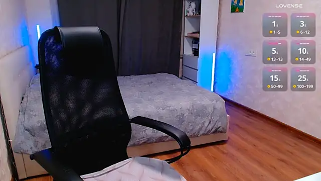 Blueberry-baby online show from 03/12/26, 07:31