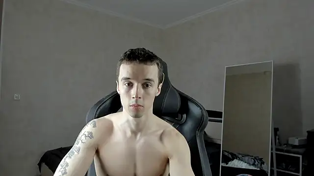 Snapshot of MasonWarholl chatting on 01/31/25, 11:56 MasonWarholl online show from 01/31/25, 11:56