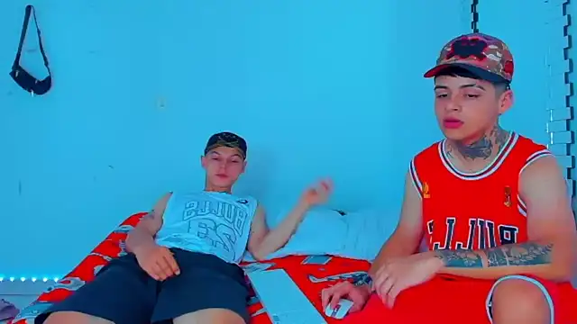 Snapshot of HOT_boy2025 chatting on 12/18/24, 06:35 HOT boy2025 online show from 12/18/24, 06:35