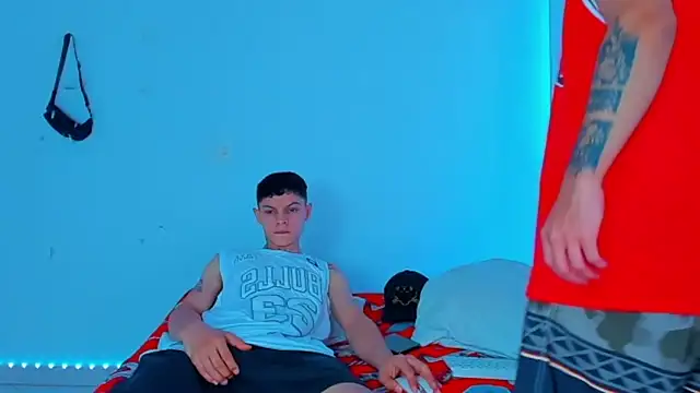 Snapshot of HOT_boy2025 chatting on 12/19/24, 06:23 HOT boy2025 online show from 12/19/24, 06:23