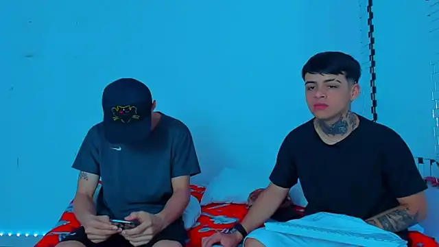 Snapshot of HOT_boy2025 chatting on 01/05/25, 02:19 HOT boy2025 online show from 01/05/25, 02:19