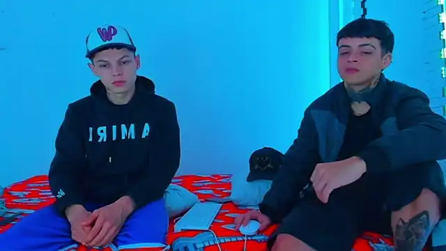 Snapshot of HOT_boy2025 chatting on 02/22/25, 12:27 HOT boy2025 online show from 02/22/25, 12:27