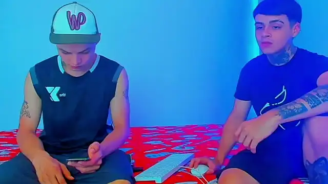 Snapshot of HOT_boy2025 chatting on 03/09/25, 08:42 HOT boy2025 online show from 03/09/25, 08:42