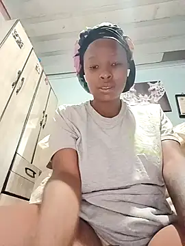 Snapshot of Mayo01_ chatting on 12/04/24, 10:19 Mayo01 online show from 12/04/24, 10:19