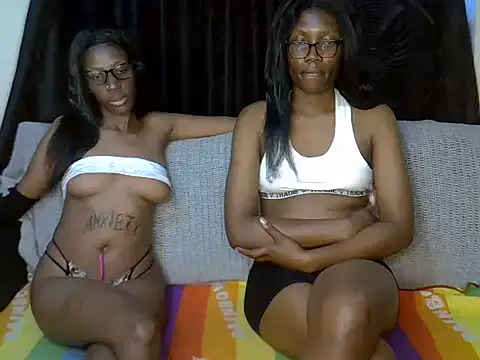 sweet ebonies online show from 04/07/26, 10:48