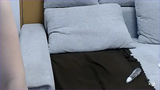 VioletaFlower7 online show from 03/17/26, 08:39