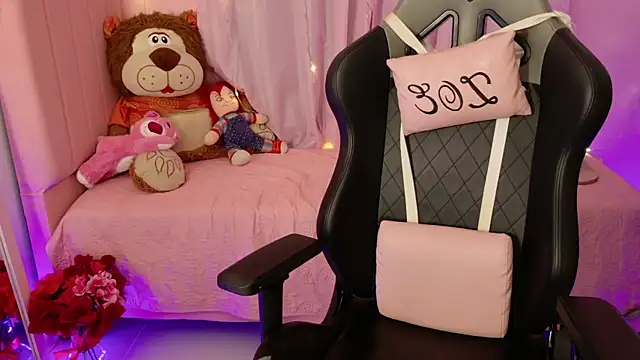 zoesullivan online show from 03/09/26, 09:57