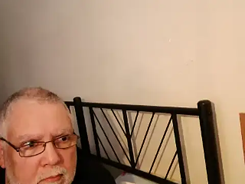 100Tauros online show from 09/13/25, 10:04