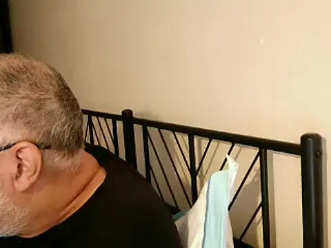 100Tauros online show from 09/27/25, 09:47