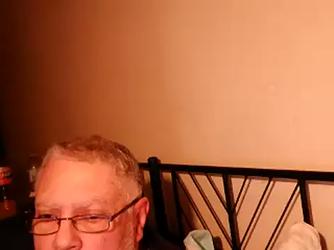 100Tauros online show from 10/12/25, 09:19