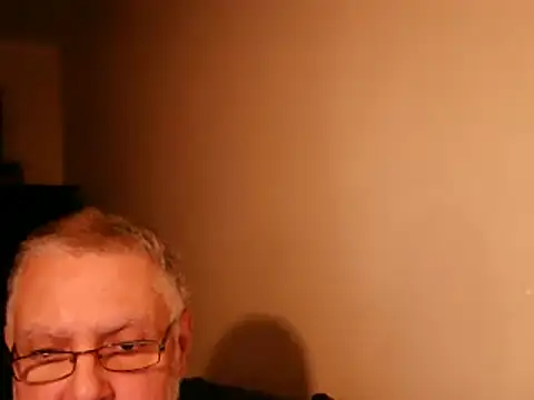 100Tauros online show from 10/15/25, 09:04