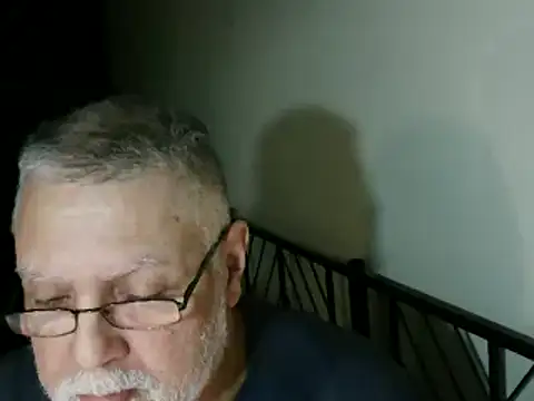 100Tauros online show from 10/23/25, 09:24