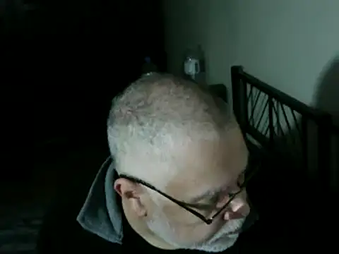 100Tauros online show from 12/21/25, 04:25