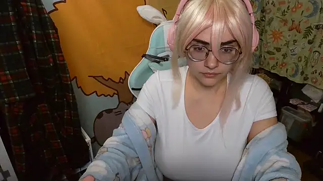 Snapshot of mochi_rainbow chatting on 01/21/25, 05:41 mochi rainbow online show from 01/21/25, 05:41