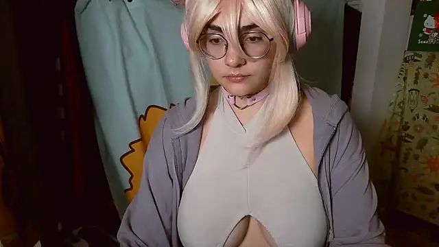 Snapshot of mochi_rainbow chatting on 01/29/25, 03:22 mochi rainbow online show from 01/29/25, 03:22