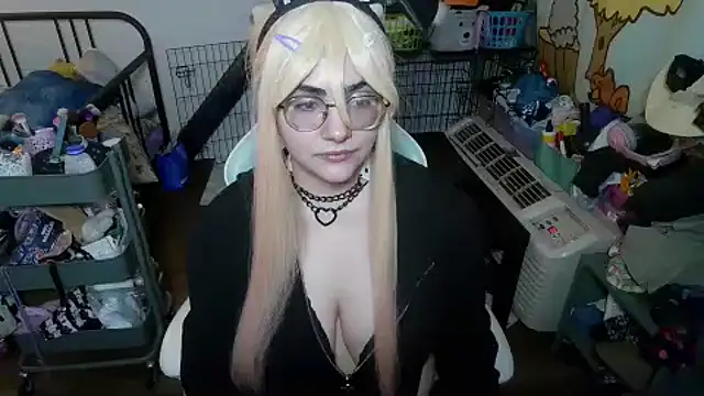 mochi rainbow online show from 04/11/26, 12:59