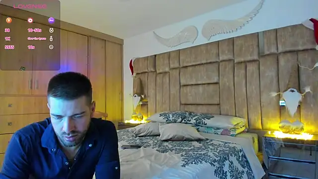 Snapshot of petterwilly1 chatting on 12/06/24, 04:17 petterwilly1 online show from 12/06/24, 04:17