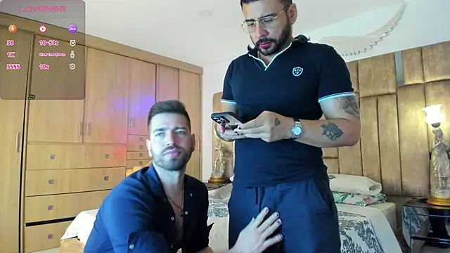 Snapshot of petterwilly1 chatting on 02/14/25, 04:52 petterwilly1 online show from 02/14/25, 04:52