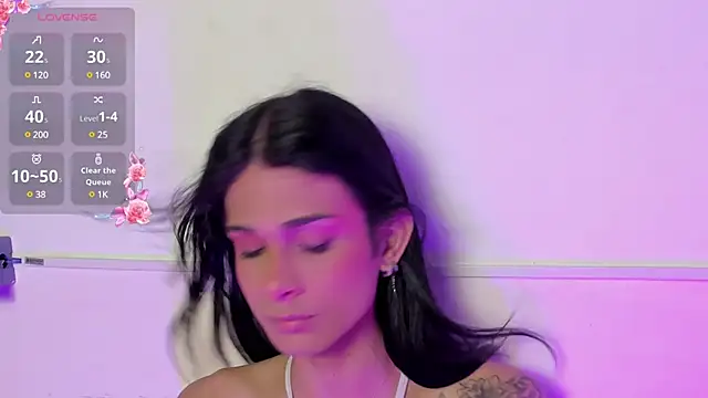 Snapshot of Mara_friendboy699 chatting on 12/16/24, 08:05 Mara friendboy699 online show from 12/16/24, 08:05