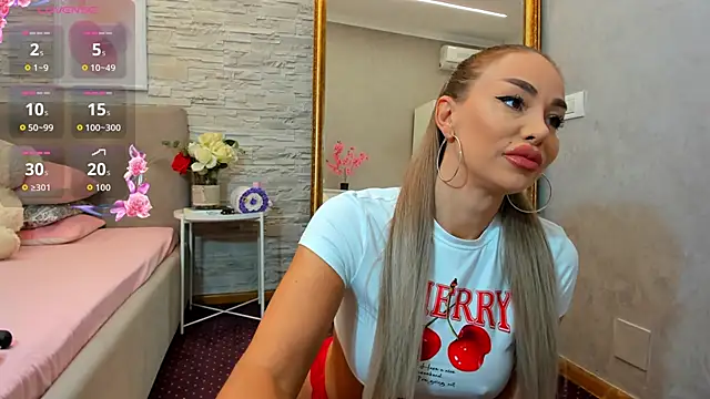 Alessa Burns online show from 11/08/25, 07:19