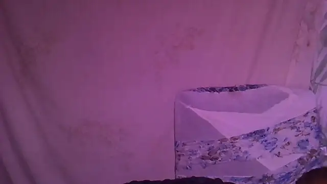 Hot Caro online show from 05/17/26, 03:52