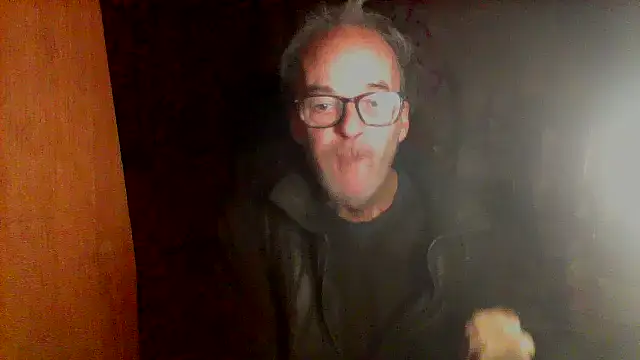 Snapshot of nice6incs chatting on 11/19/25, 11:05 nice6incs online show from 11/19/25, 11:05