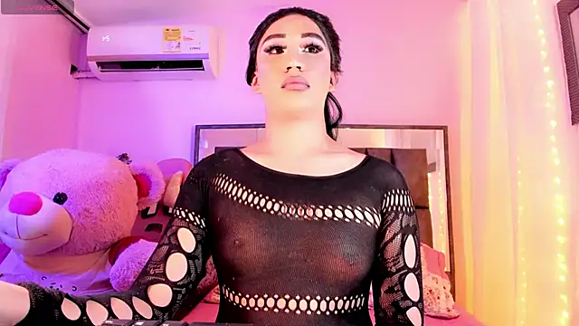 ShantalGirs online show from 09/30/25, 01:38