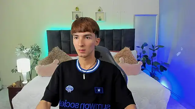 Snapshot of Jake_evans chatting on 05/04/26, 01:40 Jake evans online show from 05/04/26, 01:40