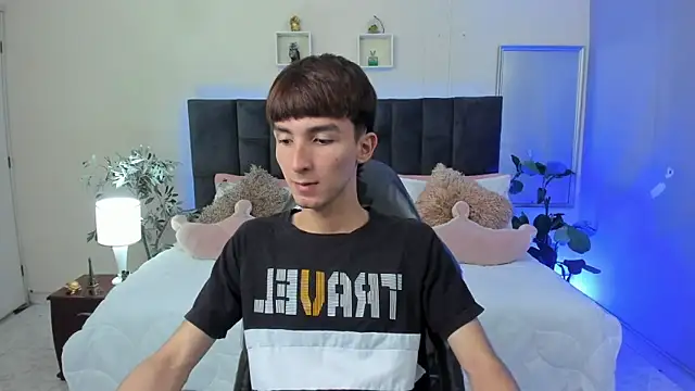 Snapshot of Jake_evans chatting on 05/19/26, 01:50 Jake evans online show from 05/19/26, 01:50