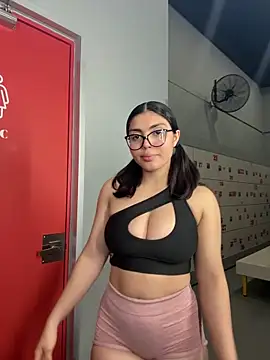 zui lu online show from 03/07/25, 05:18