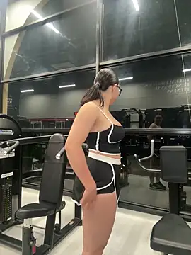 zui lu online show from 03/14/25, 05:38