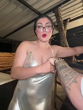 zui lu online show from 03/23/25, 04:38