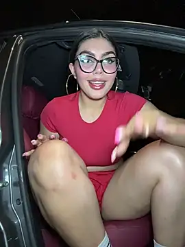 zui lu online show from 09/26/25, 02:37