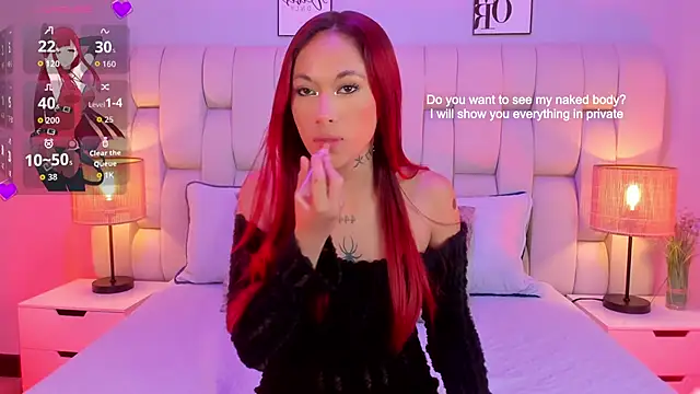 SkinnyFoxy online show from 04/14/26, 08:04