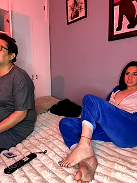 Snapshot of ameliaterry chatting on 09/11/25, 02:44 ameliaterry online show from 09/11/25, 02:44