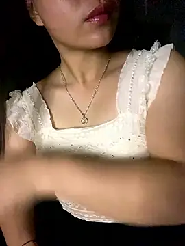 T tina92 online show from 01/10/26, 11:45