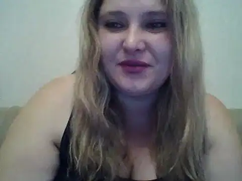 ParisMimi online show from 11/17/25, 07:25