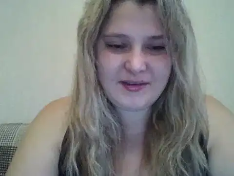 ParisMimi online show from 11/26/25, 07:53