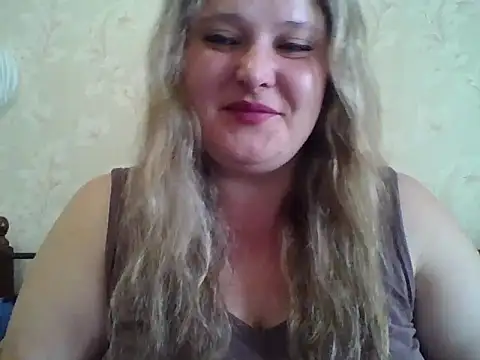 Snapshot of ParisMimi chatting on 05/16/26, 06:43 ParisMimi online show from 05/16/26, 06:43
