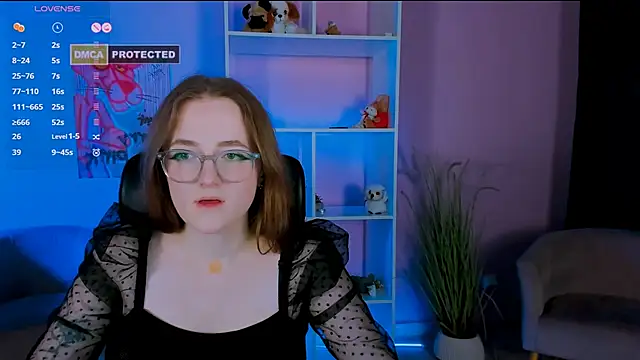 Snapshot of liana_kisses chatting on 01/07/25, 10:30 liana kisses online show from 01/07/25, 10:30