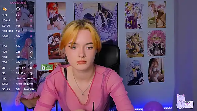 Snapshot of liana_kisses chatting on 02/05/25, 02:26 liana kisses online show from 02/05/25, 02:26