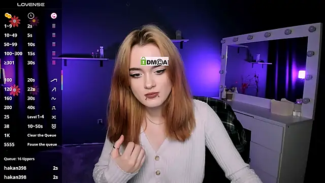 Snapshot of liana_kisses chatting on 03/16/25, 10:53 liana kisses online show from 03/16/25, 10:53