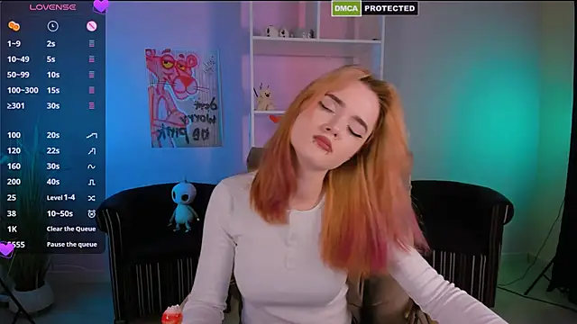 Snapshot of liana_kisses chatting on 03/18/25, 10:48 liana kisses online show from 03/18/25, 10:48