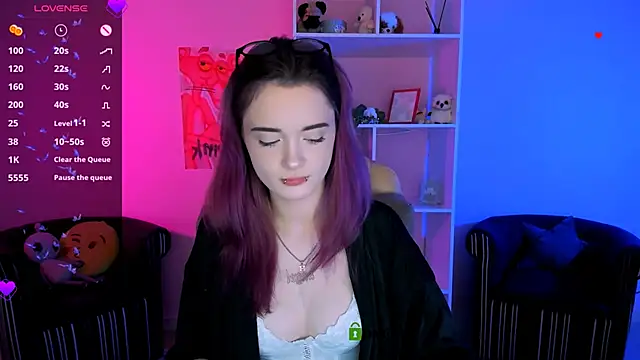 Snapshot of liana_kisses chatting on 09/20/25, 07:04 liana kisses online show from 09/20/25, 07:04